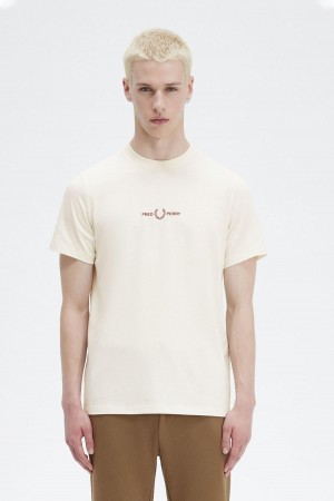 Camiseta Fred Perry Embroidered Hombre Ecru | MXEGJ99428