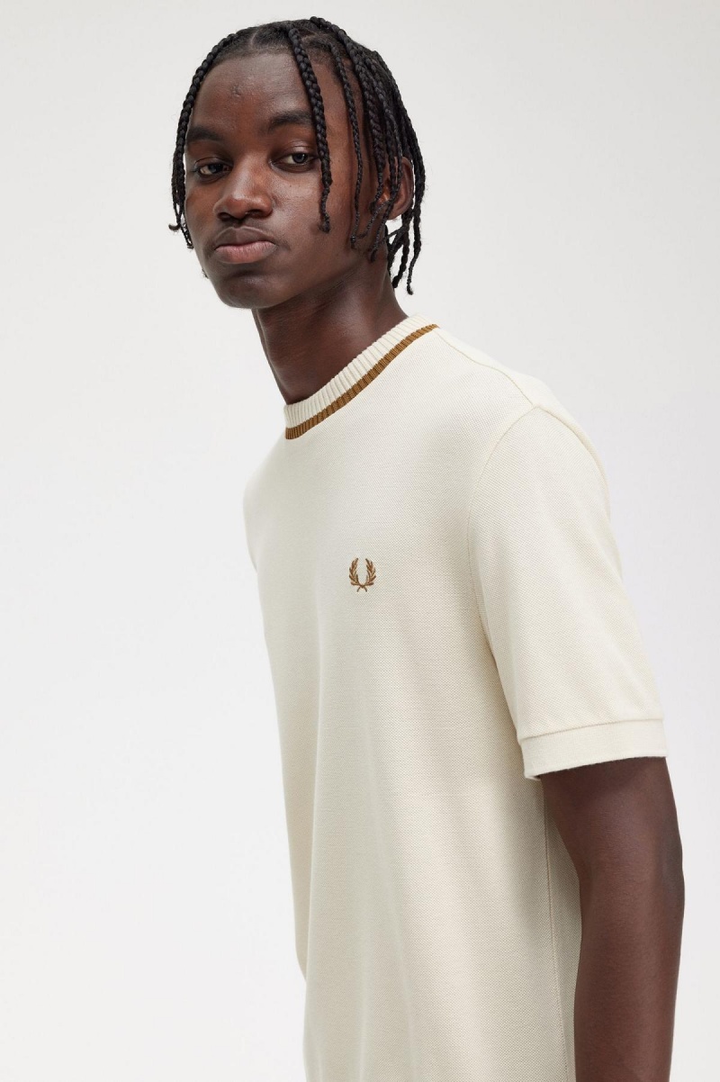 Camiseta Fred Perry Crew Neck Piqué Hombre Oatmeal | LMXTR74423