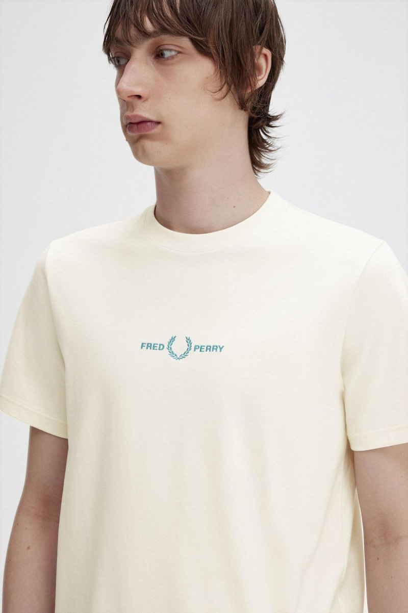 Camiseta Fred Perry Embroidered Hombre Ecru | MXJKU10200