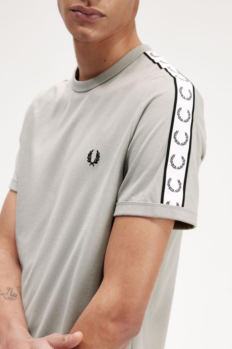 Camiseta Fred Perry Taped Ringer Hombre Limestone | LMXTR20950