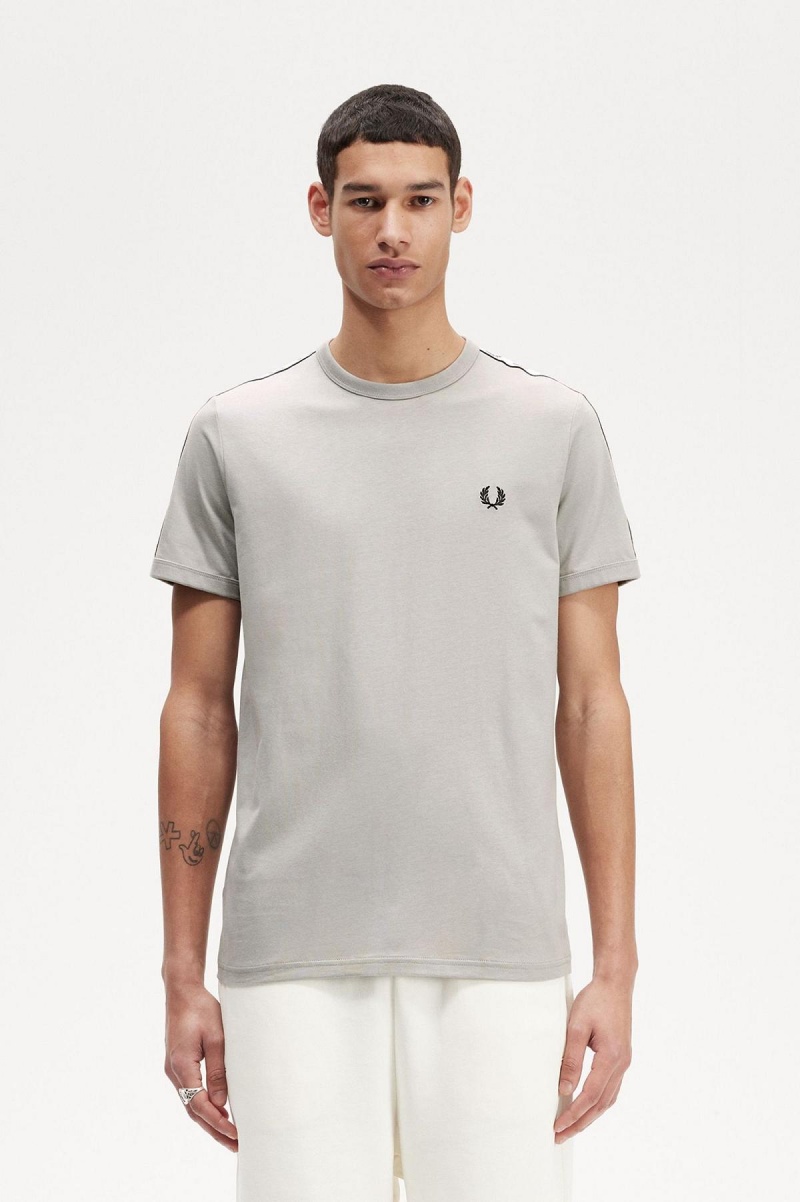 Camiseta Fred Perry Taped Ringer Hombre Limestone | LMXTR20950