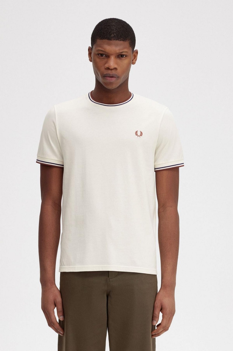 Camiseta Fred Perry Twin Tipped Hombre Marrom | MMXFT52879