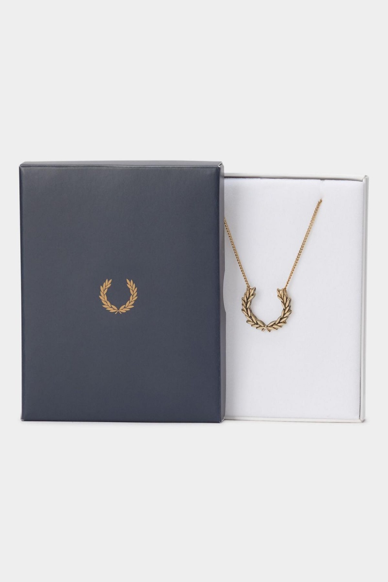 Joyería Fred Perry Laurel Wreath Necklace Accessories Dorados | DMXVO44860