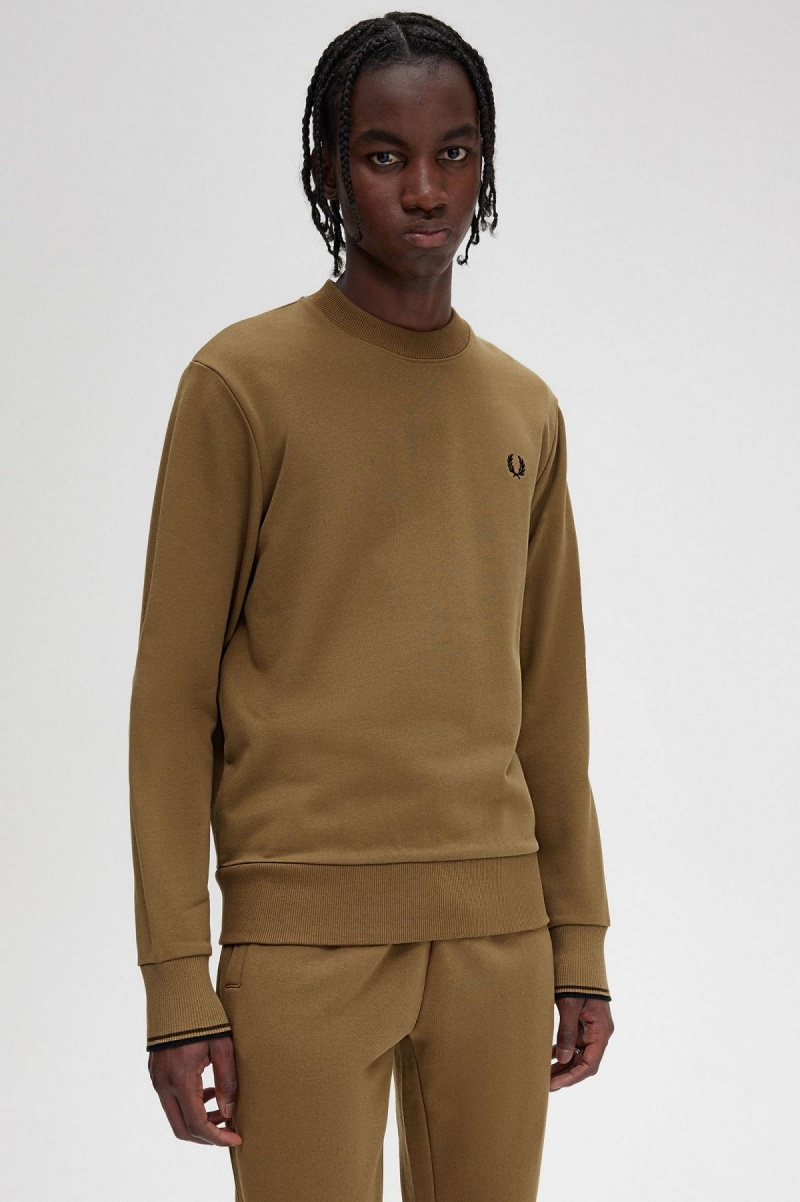 Sudaderas Fred Perry Crew Neck Hombre Shaded Stone / Burnt Tobacco | BMXSO21061